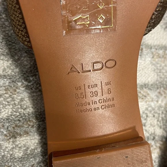 Flat slipper - Picture 4 of 4